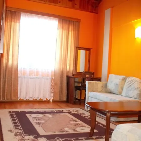 Strakova House Pensionat 3*