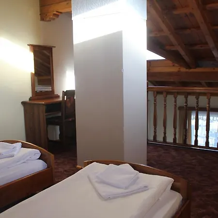 Pensionat Strakova House